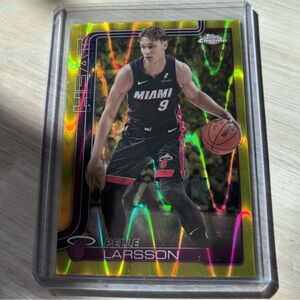 Topps Chrome 2025 Pelle Larsson Miami Heat Card /275 Gold wave refractor